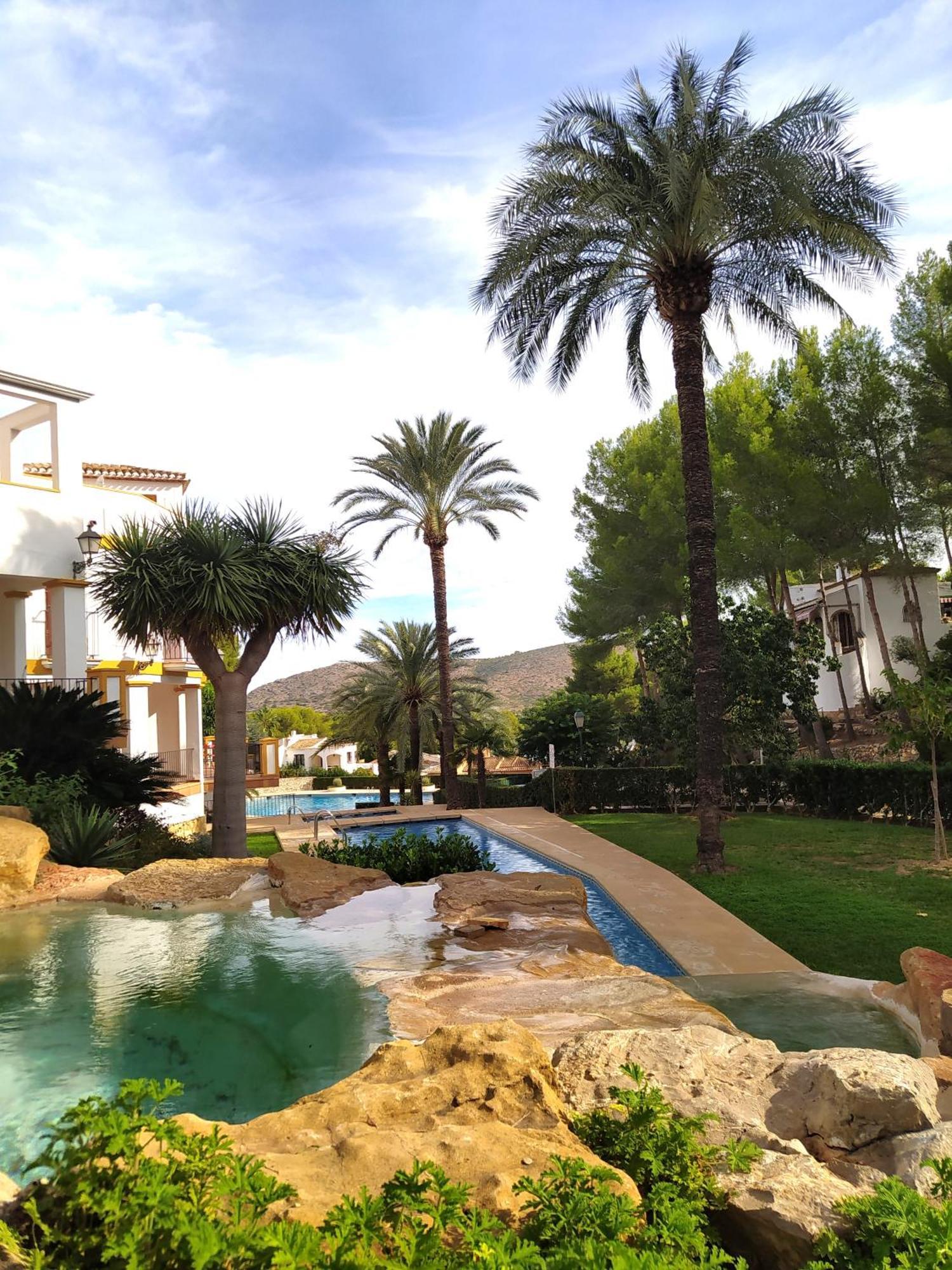 Apartamento Buganvilla Pool Muntanya la Sella Екстер'єр фото
